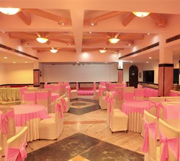 Gajraula Haveli Resort Exteriör bild