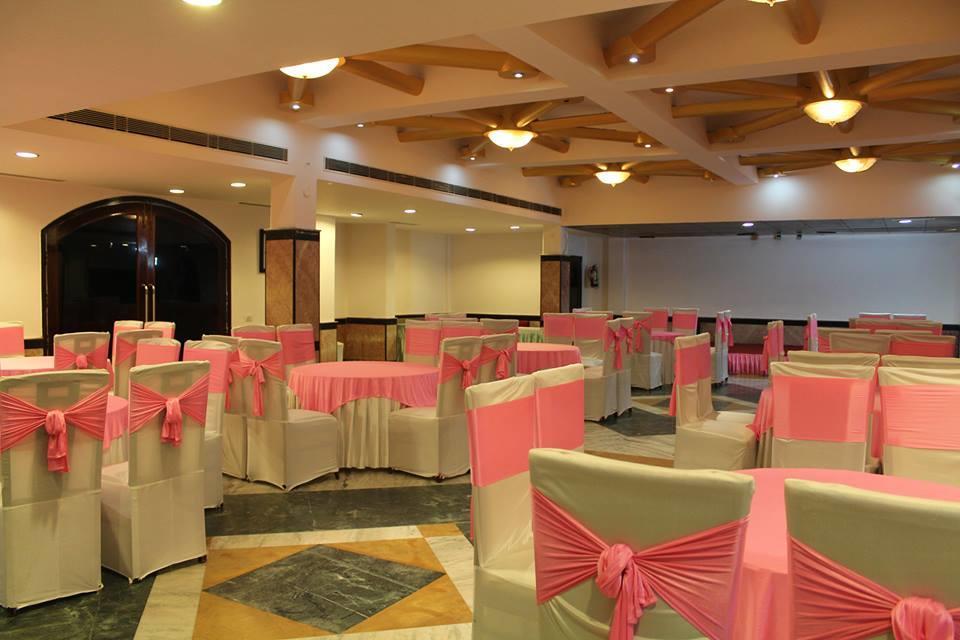Gajraula Haveli Resort Exteriör bild
